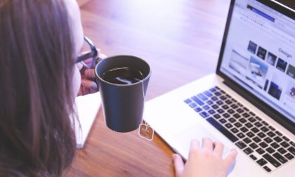 Esiste pure l'influenza "telematica" Si prende se stai troppo su internet