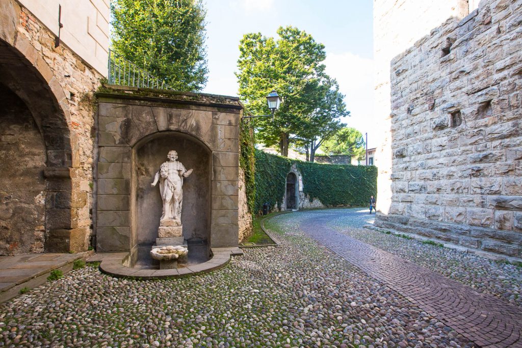 Sulle tracce degli antichi Romani – M. Rota
