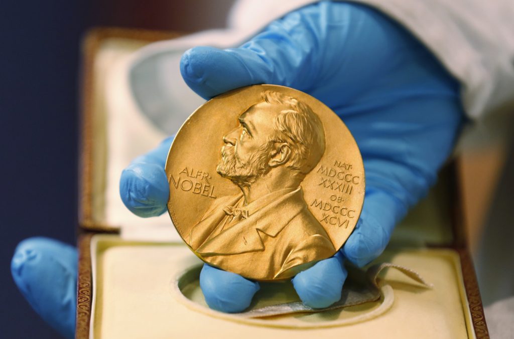 I tre Nobel per la Medicina 2015 Han curato le malattie dei poveri