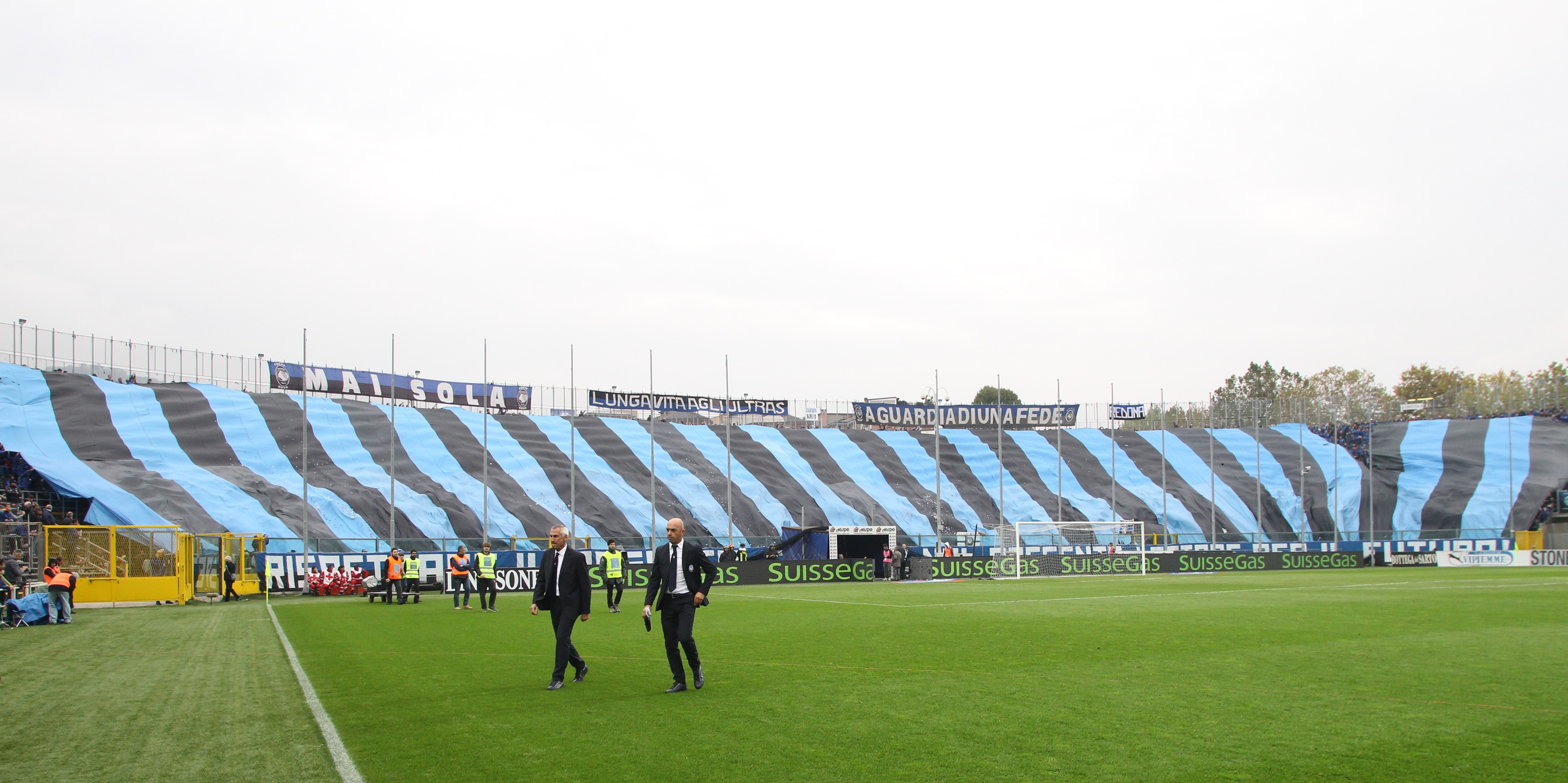 Atalanta-Carpi bandierone bandierù