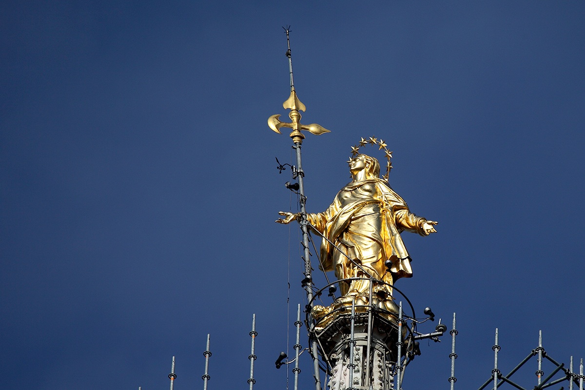 La Madonnina sul tetto di Allianz Tranquilli, è una cosa bella