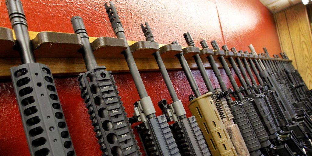 Usa, il Far West non è mai finito Ci sono 310 milioni di armi in giro