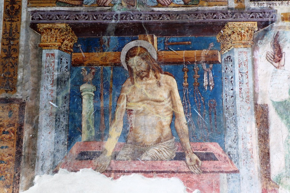 Chiesa Valgoglio Porticato esterno affreschi 05