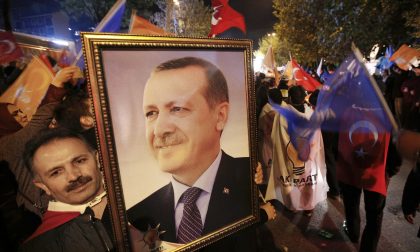 La strategia della tensione turca all'origine del trionfo di Erdogan