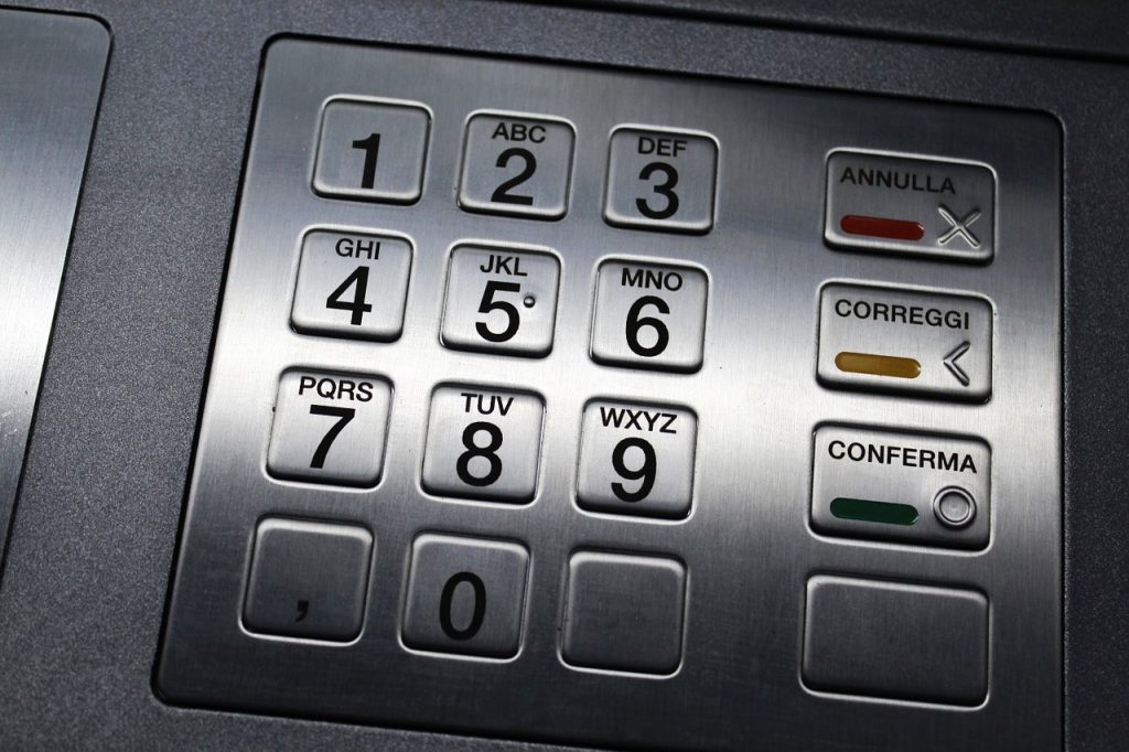Pagare col Bancomat in internet Un progetto che è quasi realtà