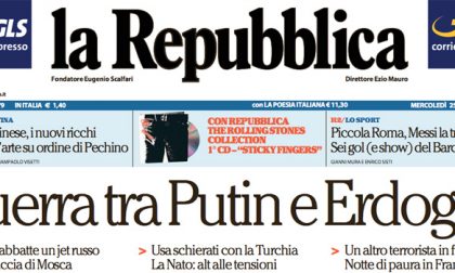 Le prime pagine dei giornali mercoledì 25 novembre 2015