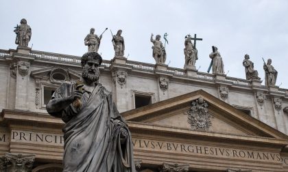 Che cosa succede in Vaticano? «Una meschina bega di cortile»