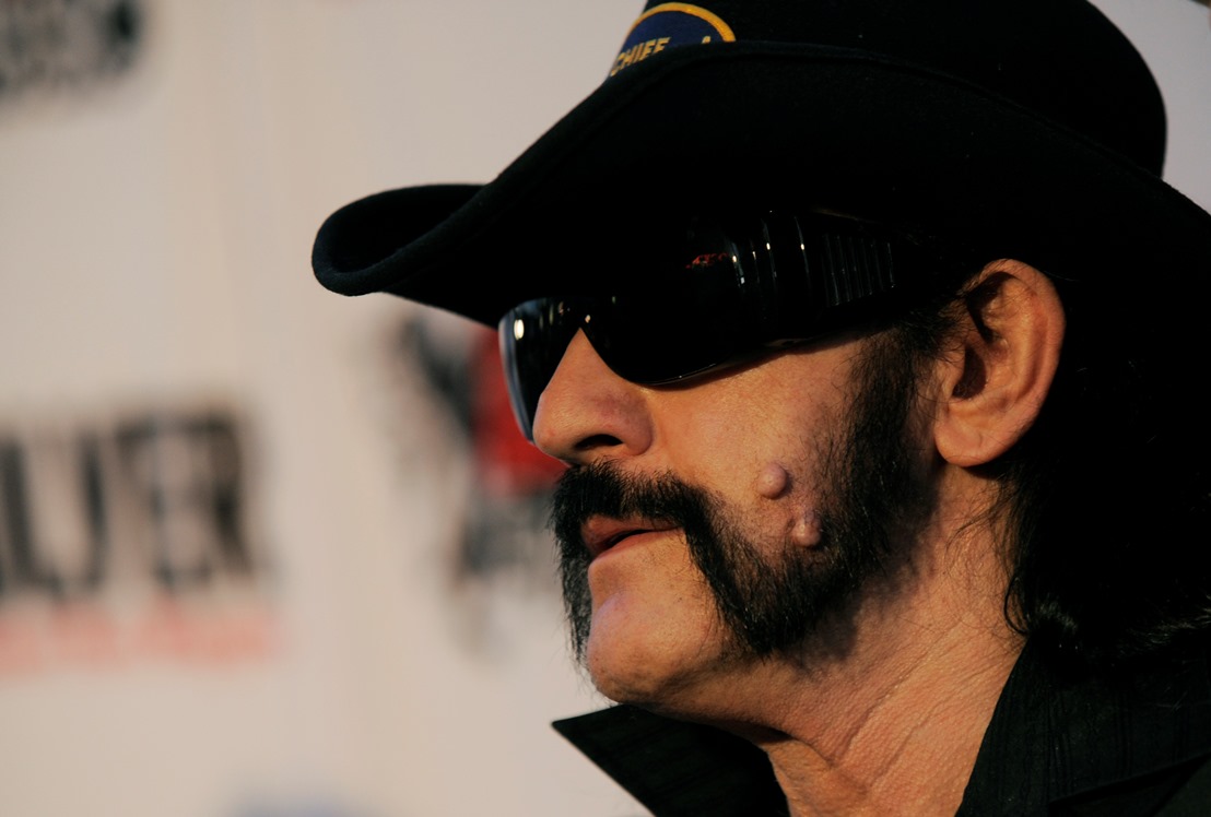 Lemmy e una generazione rock che ci sta dando il suo commiato