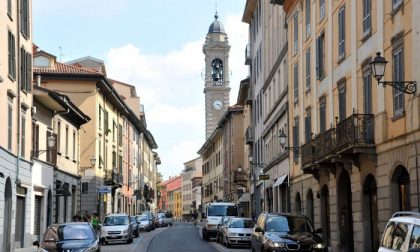 "Open Doors" in Borgo Palazzo E i locali vuoti diventano esposizioni