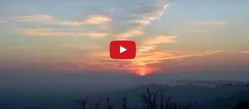 Un anno in un minuto e mezzo Un poetico time lapse su Bergamo