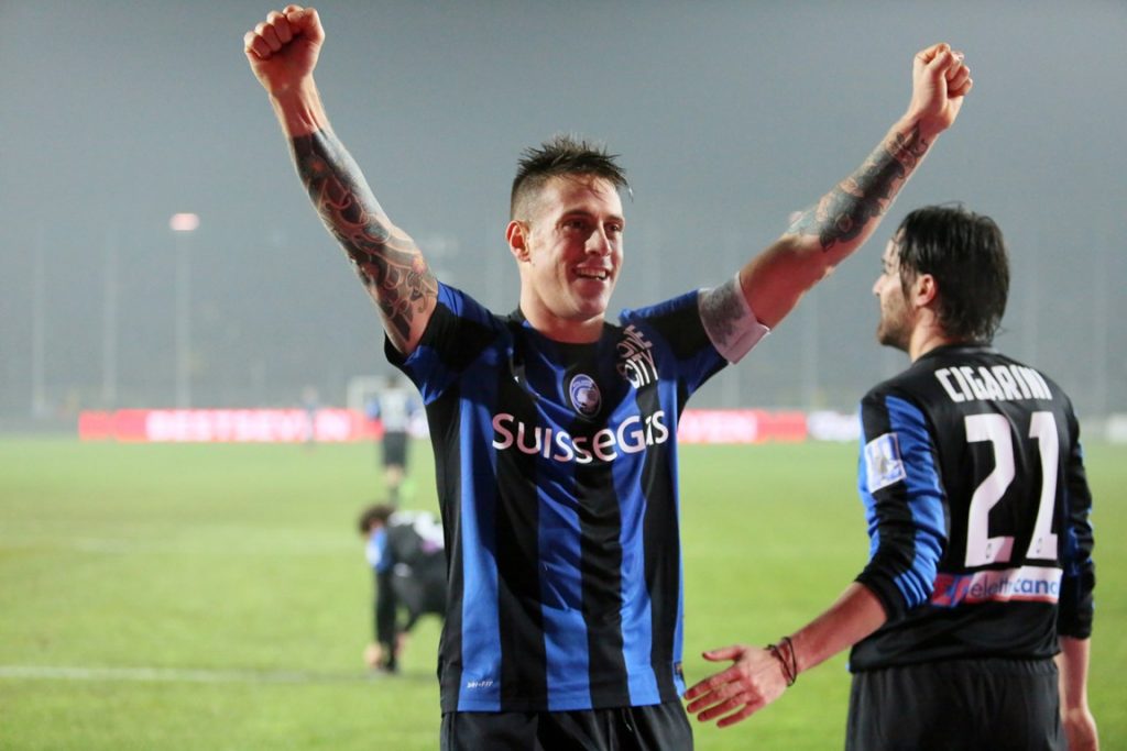 Denis ha detto basta: l’ex bomber dell’Atalanta incontra e saluta i tifosi al Circolino