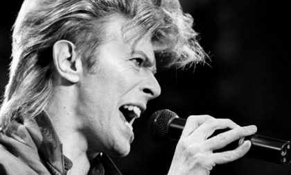 La caleidoscopica vita di Bowie in 10 indimenticabili trasformazioni
