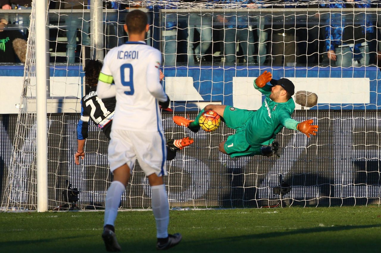 Grande Dea, fermata da un alieno