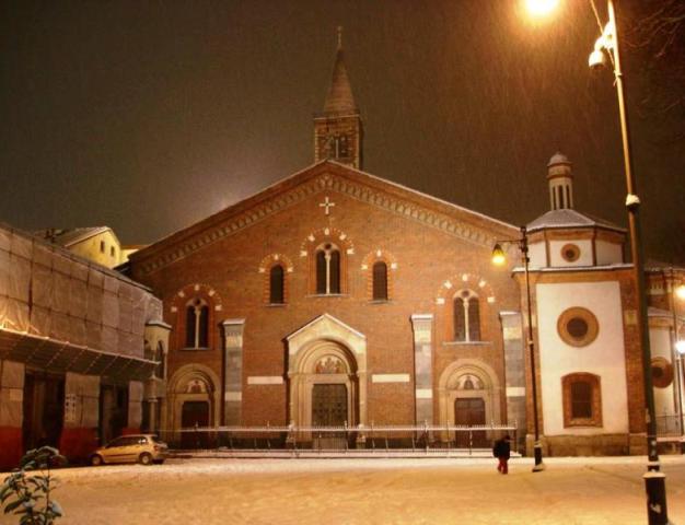 basilica_san_eustorgio_neve2006