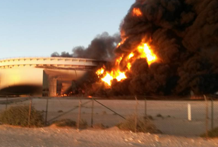 L’offensiva dell’Isis investe la Libia Esplode camion, decine di morti