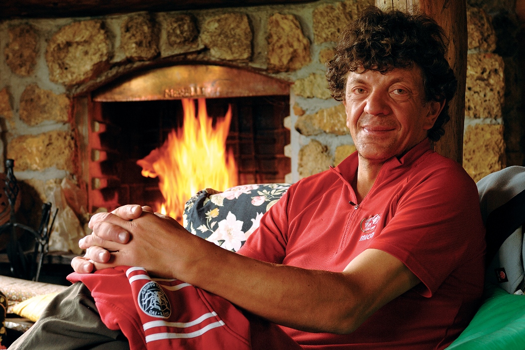 Il bel libro che i suoi amici di Orobie hanno dedicato all’alpinista Merelli