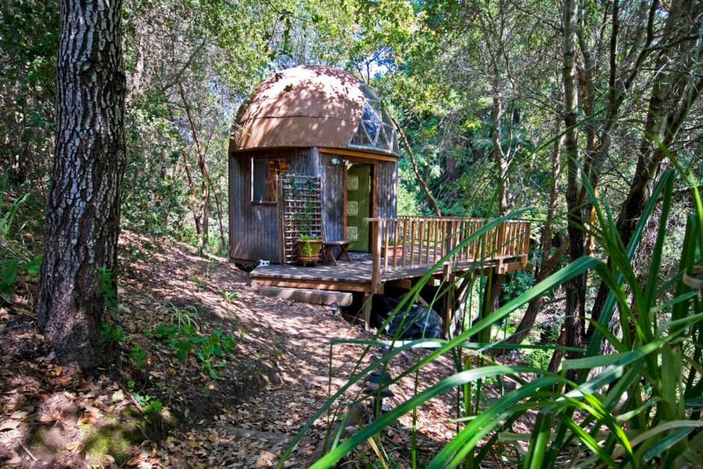 mushroom dome cabin