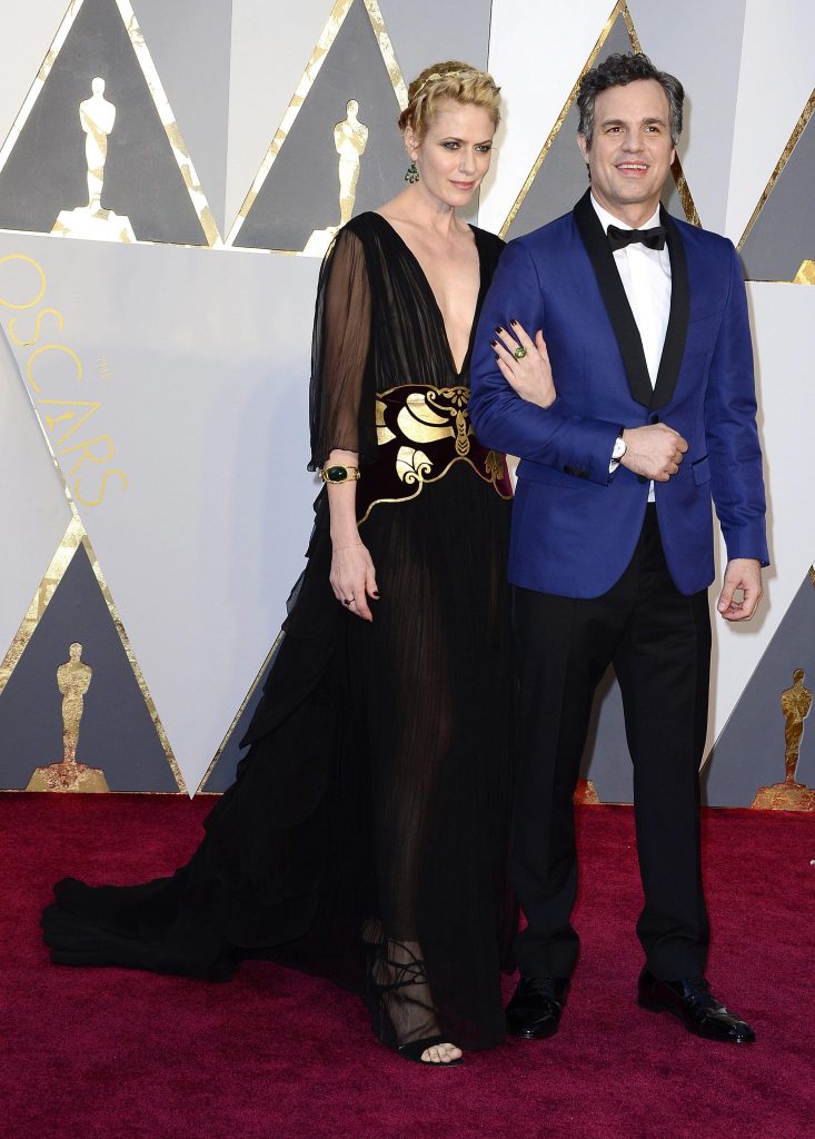Mark Ruffalo e la moglie Sunrise Coigney in Valentino