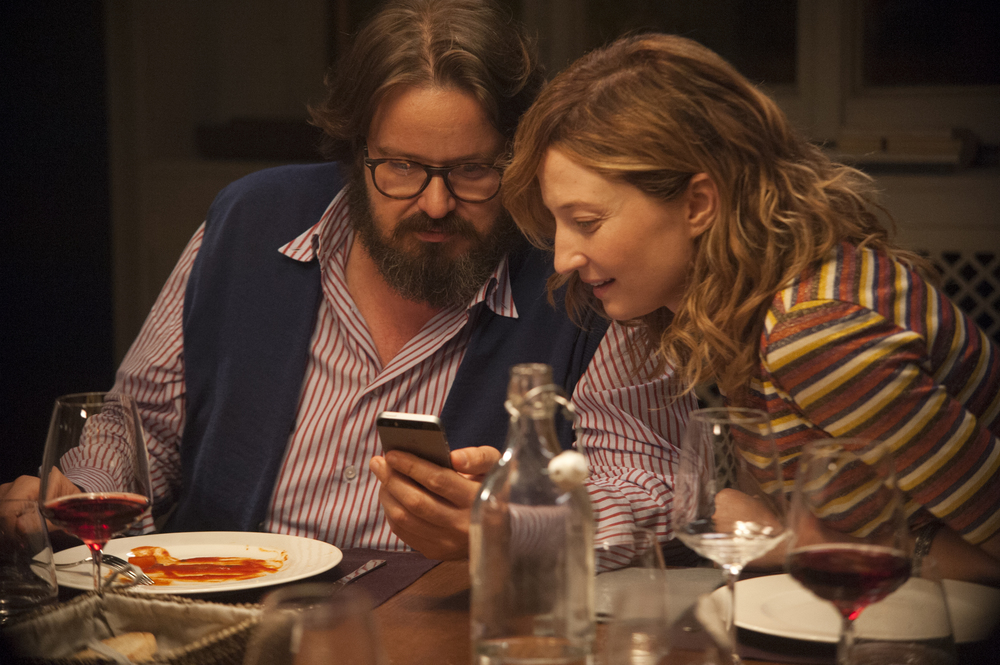Il film da vedere nel weekend Perfetti sconosciuti, fiducia e segreti