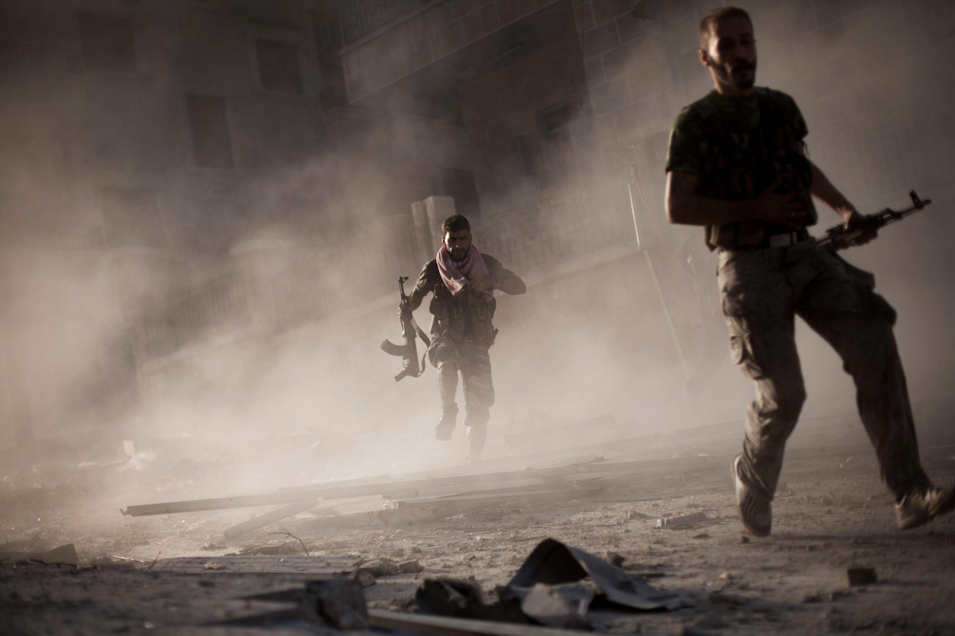 CRISI UMANITARIA A ALEPPO, MERKEL 'INORRIDITA' DAI RAID RUSSI