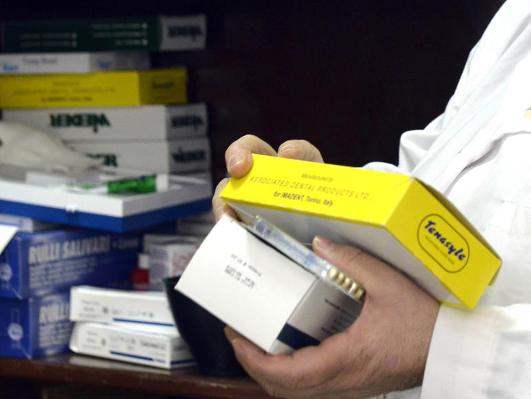 Salute, i ticket sono troppo cari E ora i poveri non si curano più