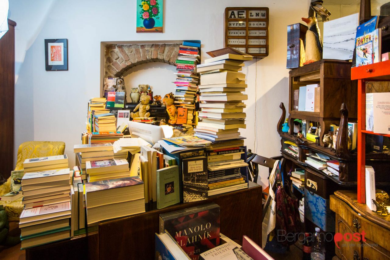 Libreria Oblomov in via Pignolo Una piccola camera della meraviglie