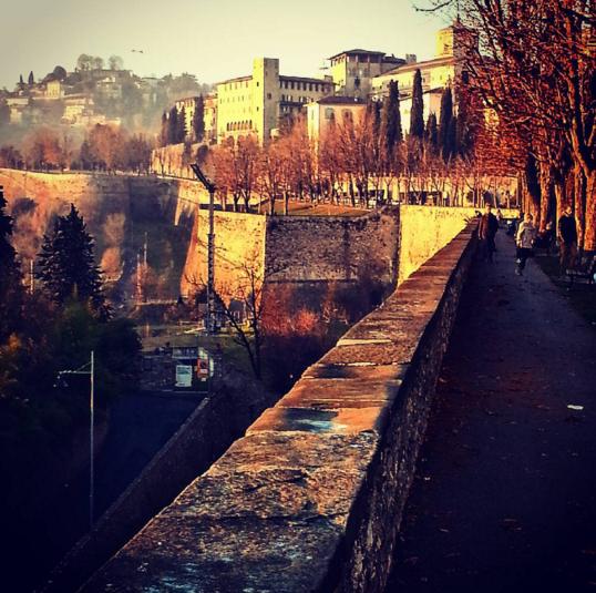 Lungo le Mura – Dotty.75