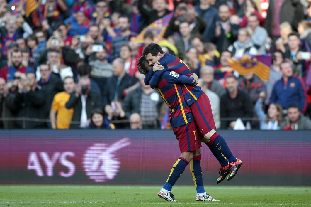 Il calcio europeo sogna la Superlega Un torneo per pochi (ricchi) intimi