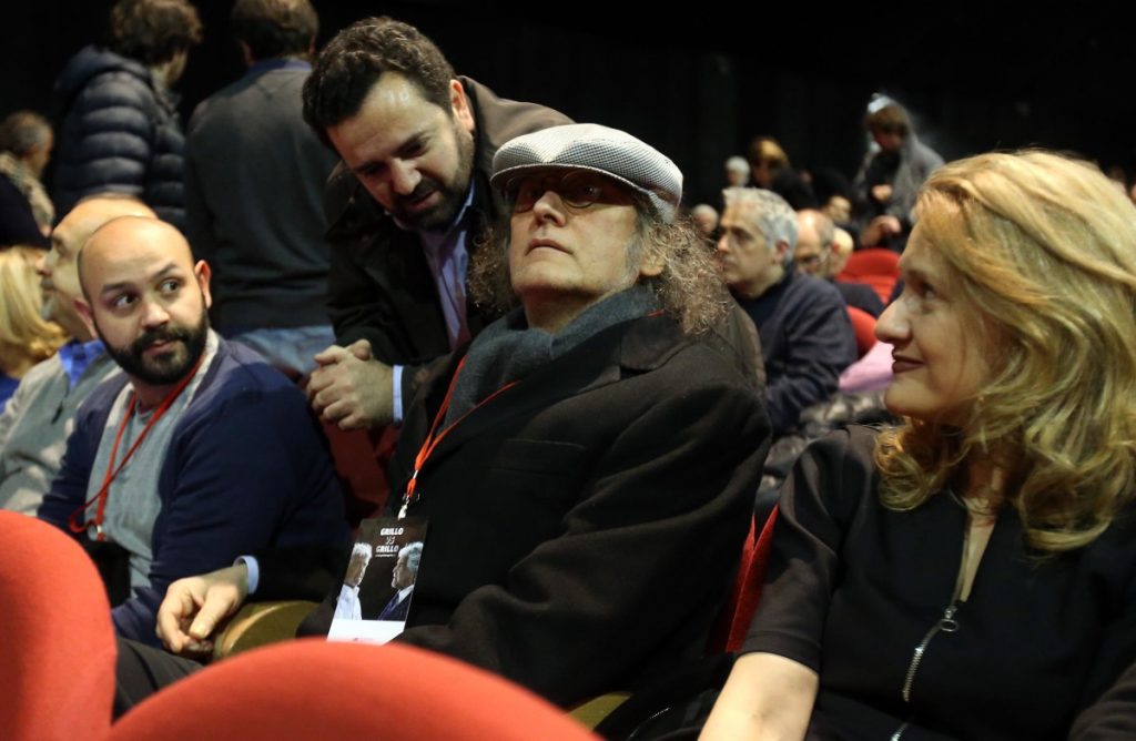 Grillo torna comico, per M5s comunali senza leader