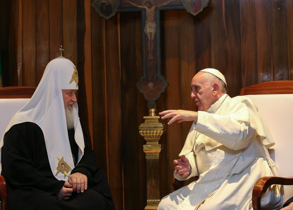 Pope Francis meets Russian Patriarch Kirill