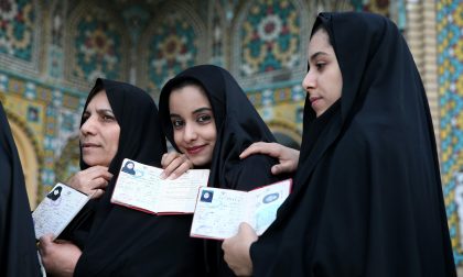 Iran, fretta di rinnovamento e fiducia ai riformisti di Rohani