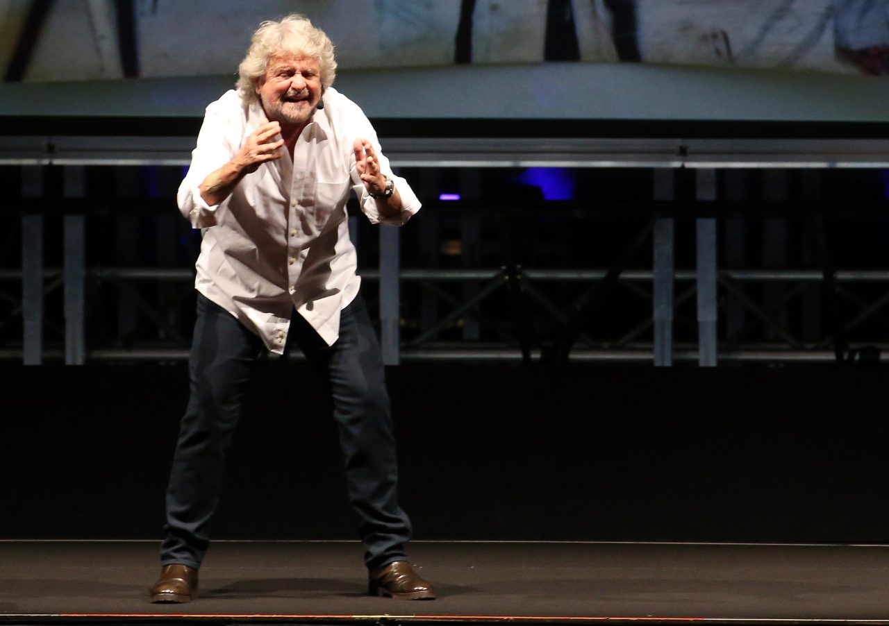 Il duro (e folle) decalogo del M5S C’era una volta il governo del popolo