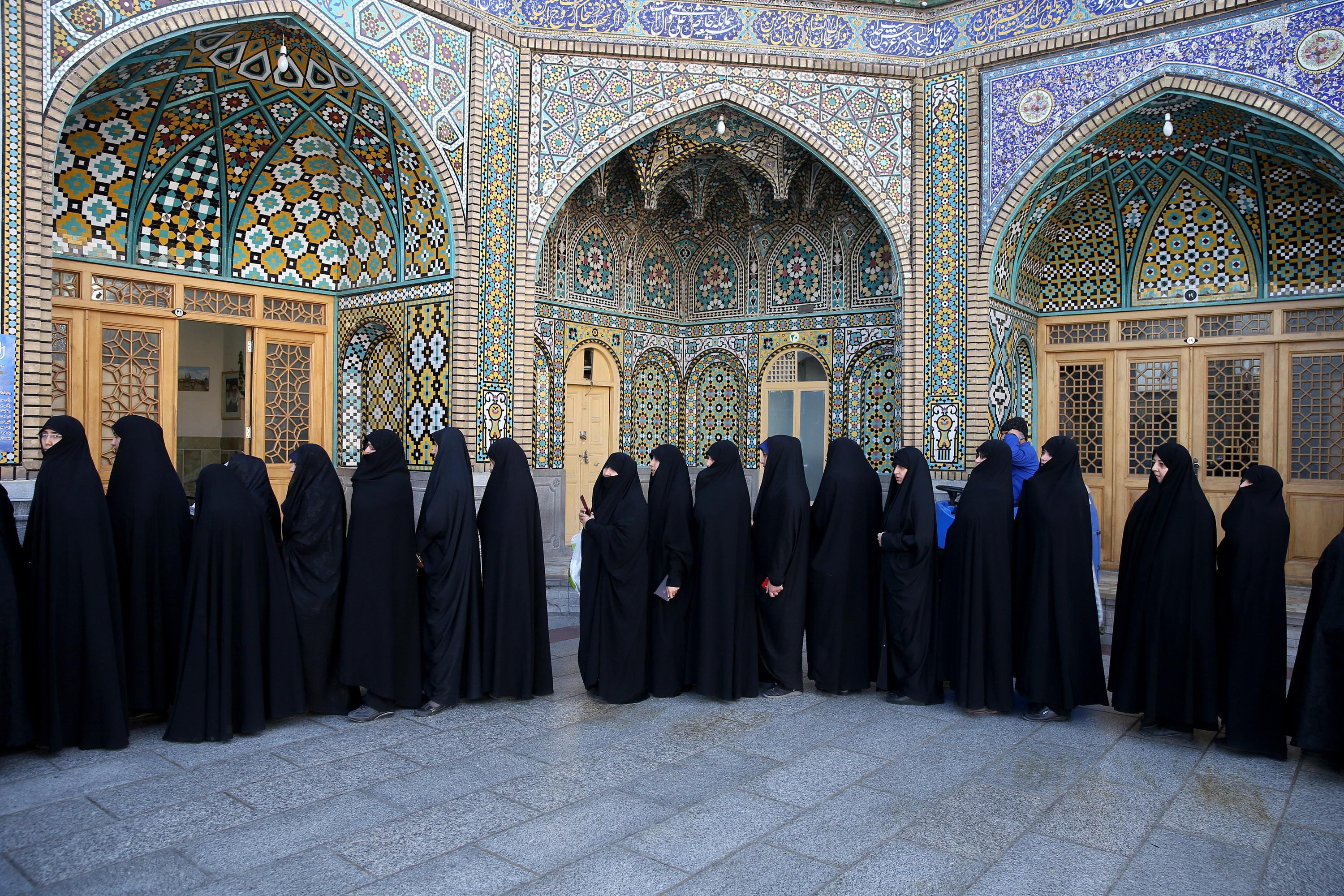 The Week In Mideast Photos
