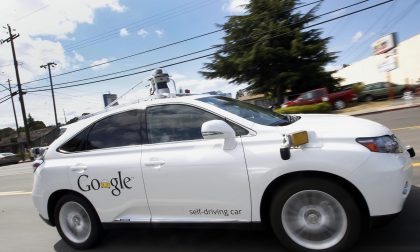 Sorpasso a destra e tamponamento La Google car ha già un vizio umano