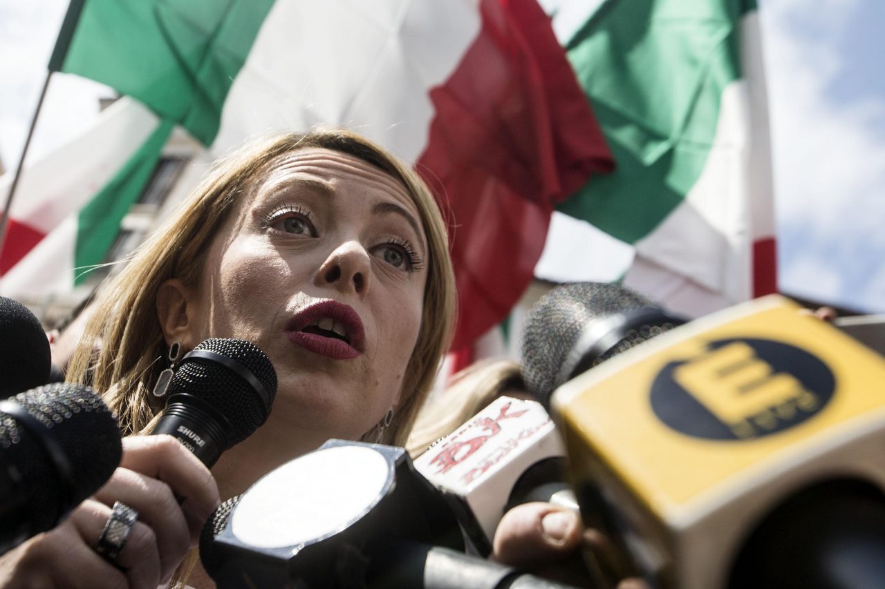 La guerra fratricida nel centrodestra che con Roma c’entra molto poco