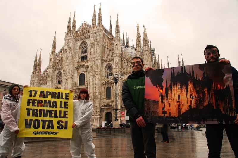 Trivelle: Greenpeace in azione in 25 città italiane