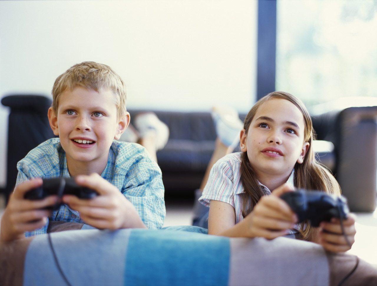 Novità: a quanto pare i videogame stimolano abilità e socializzazione