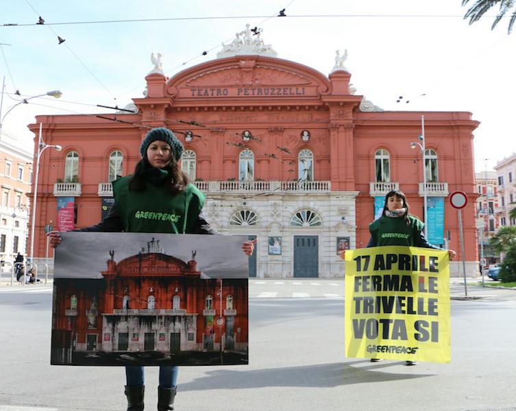 Trivelle: Greenpeace in azione in 25 città italiane