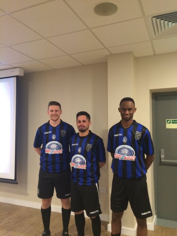 Il Merthyr porta la Dea in Galles 30 anni dopo, la maglia celebrativa