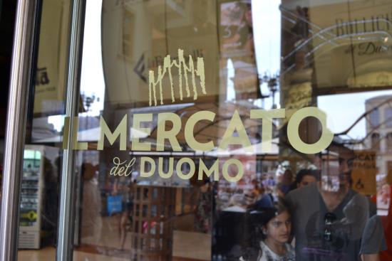 il-mercato-del-duomo