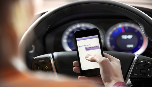 Textalyzer, l’etilometro che controlla se usi lo smartphone mentre guidi