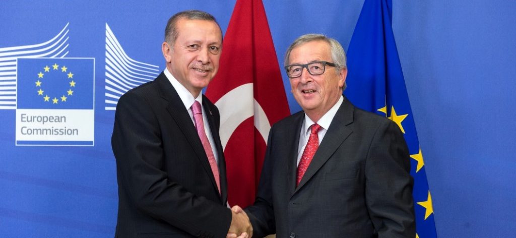Aboliti i visti per entrare in Europa Bruxelles dà il via libera ai turchi