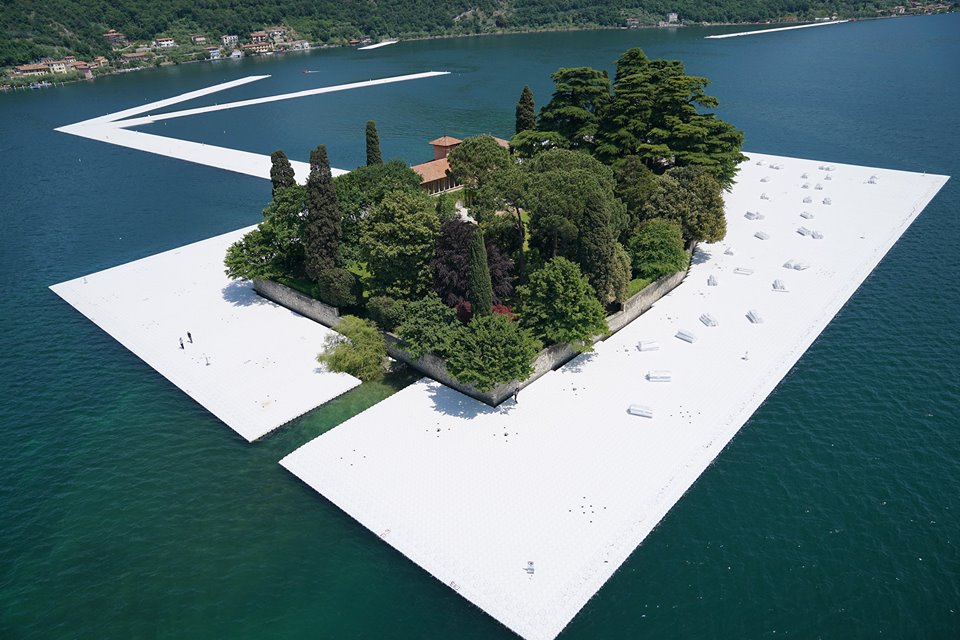 Immaginando un giorno sulla passerella di Christo