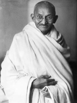 12 Gandhi