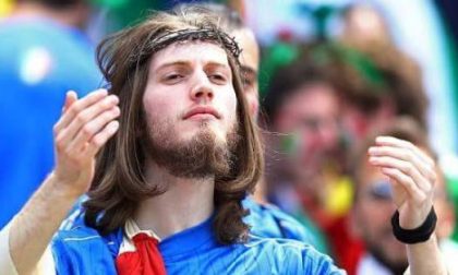 Italia agli ottavi, l'ironia dei social «Così ci scappa un altro sciopero»
