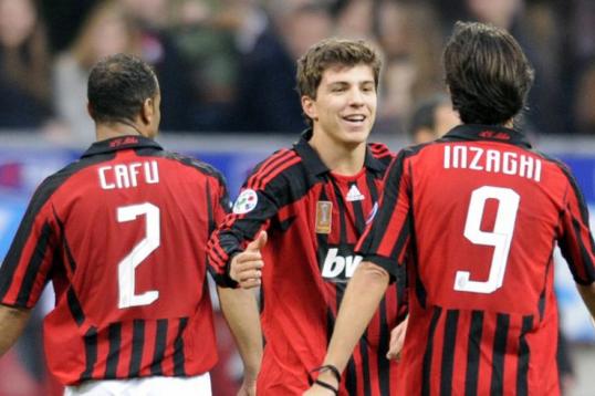 paloschi.milan.con.inzaghi.2008.538x358