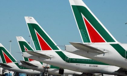 Alitalia e Meridiana scioperano (tagliati i voli gratis ai dipendenti)