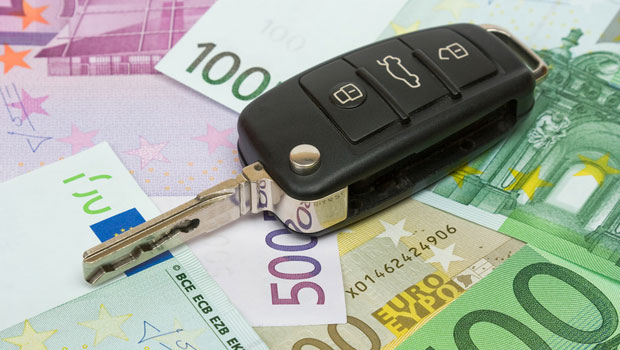Cinque notizie che non lo erano Tipo il bollo auto, che per ora rimane