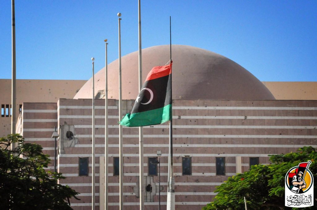 Libia: ammainate bandiere Isis in aree conquistate a Sirte