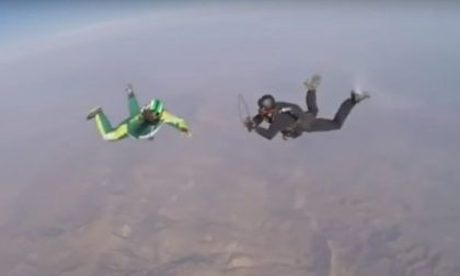 Luke, quel matto che si è buttato da 7.620 metri senza paracadute